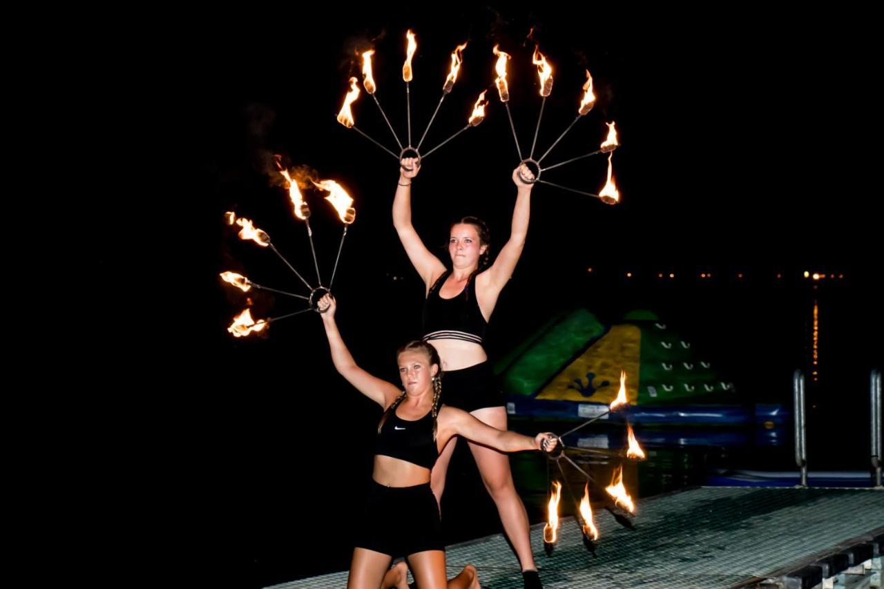 Camping Village Punta Navaccia Туоро сул Тразимено Екстериор снимка
