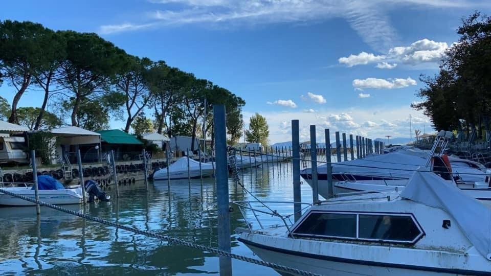 Camping Village Punta Navaccia Туоро сул Тразимено Екстериор снимка