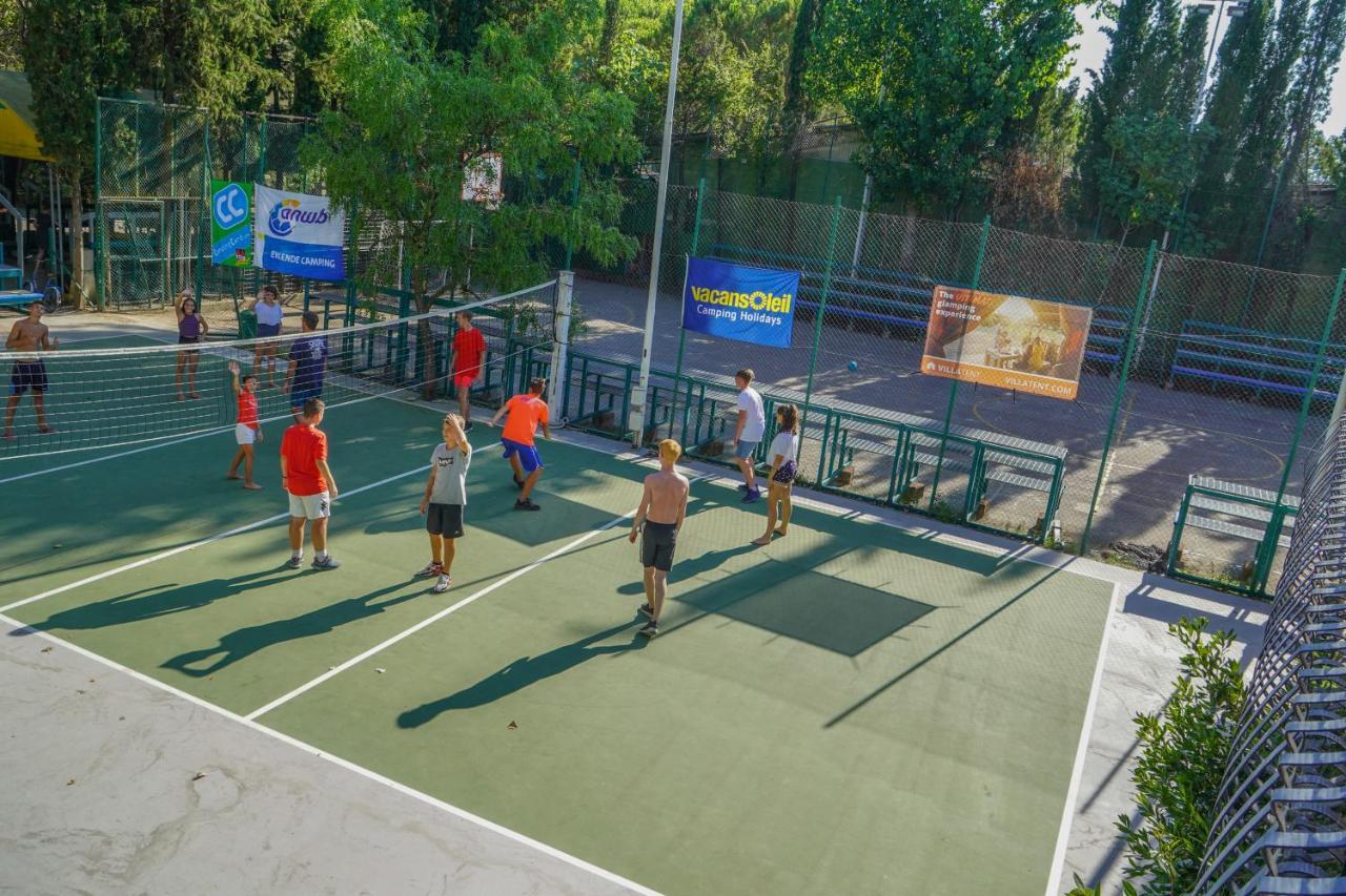 Camping Village Punta Navaccia Туоро сул Тразимено Екстериор снимка